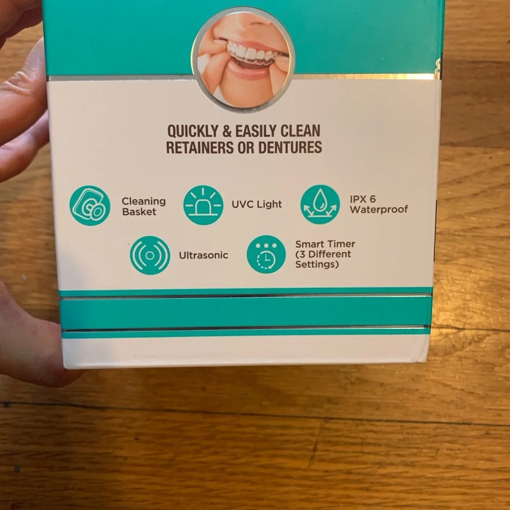 Guru Nanda Retainer & Denture Cleaning Pod